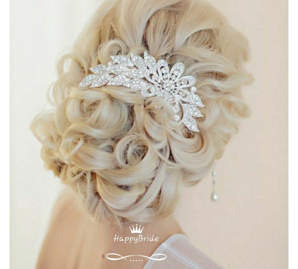 Brand new Beautiful Flower hair comb